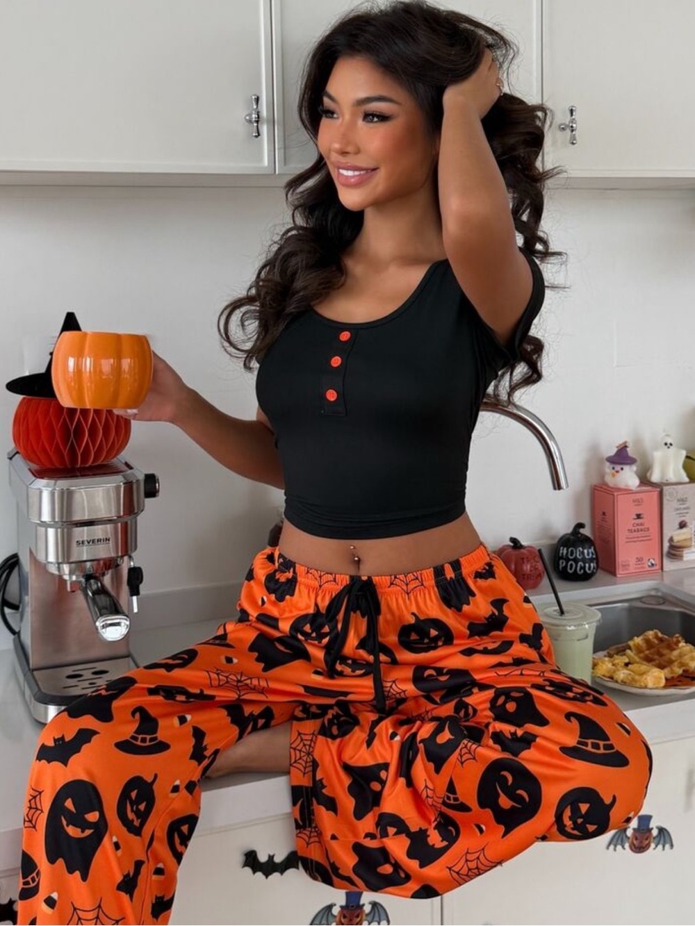 ZzzCrew Halloween Cute Pumpkin & Bat Print Long Sleeve Pajama Set, Comfort